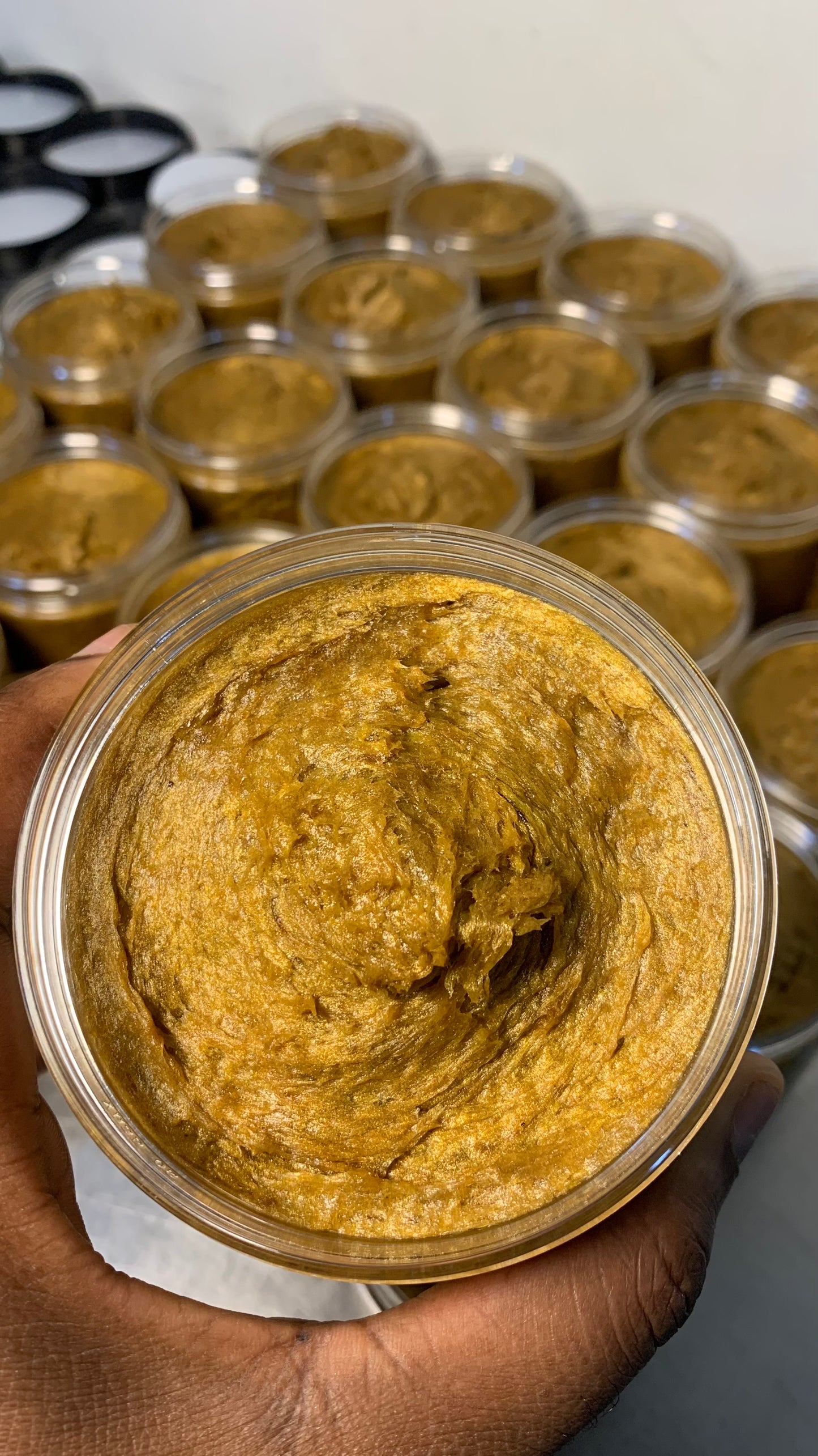 Be-meric Smoothening Shower Paste