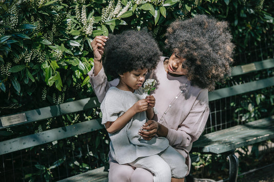 A WHOLESOME GUIDE TO KNOWING YOUR HAIR POROSITY.