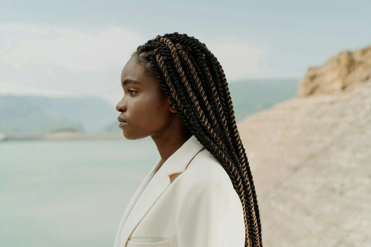 How to Keep Your Hair Moisturized in Knotless Braids